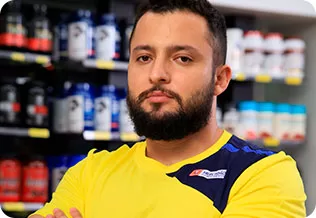 Lucas Oliveira consultor fitness Mercadão dos Medicamentos cora